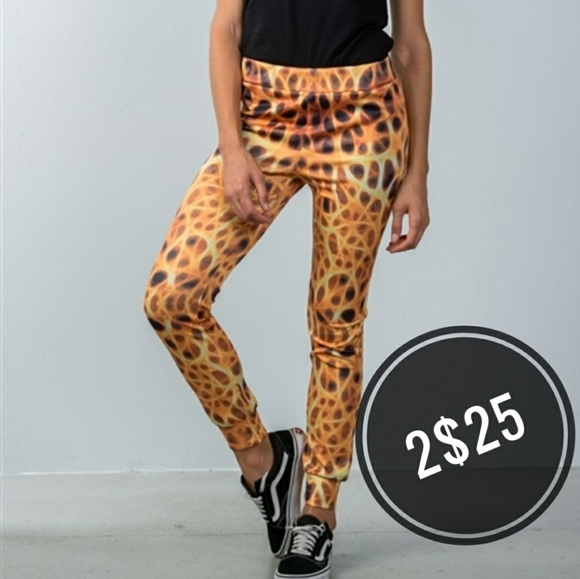 2/$25 WOMENS ANIMAL CHEETAH PRINT LINED LEGGINGS - Picture 1 of 4